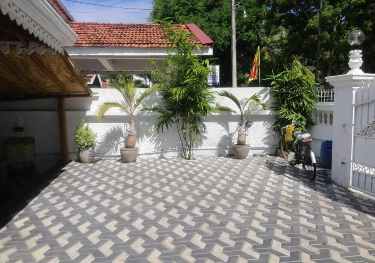 Cozy Inn نيجومبو المظهر الخارجي الصورة