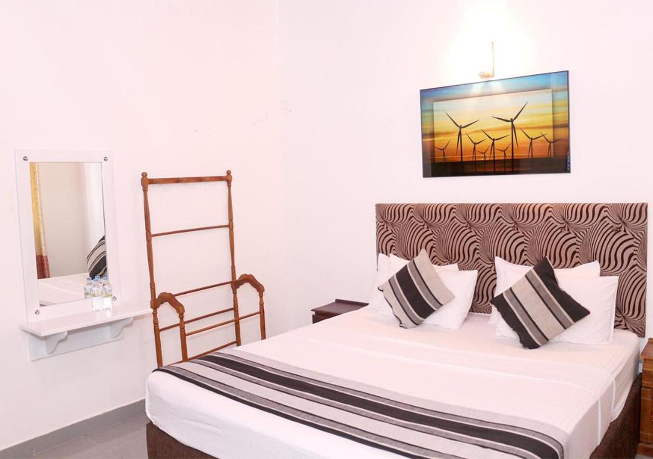 Cozy Inn نيجومبو المظهر الخارجي الصورة