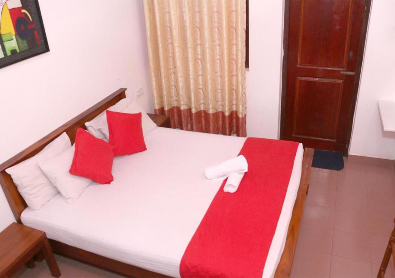 Cozy Inn نيجومبو المظهر الخارجي الصورة
