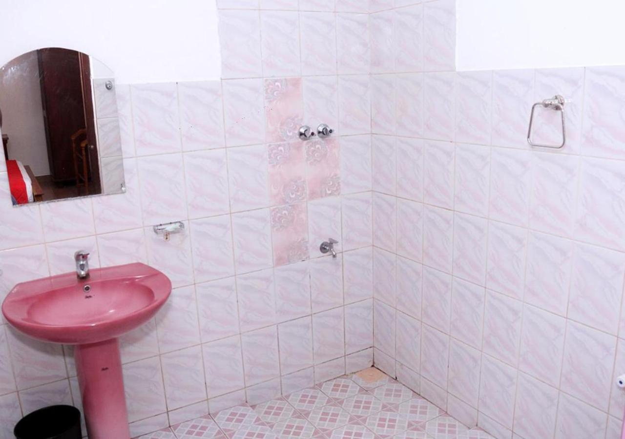 Cozy Inn نيجومبو المظهر الخارجي الصورة